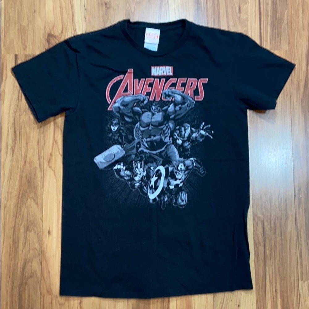 🔥🔥🔥Marvel Avengers Black Tee Mens Small